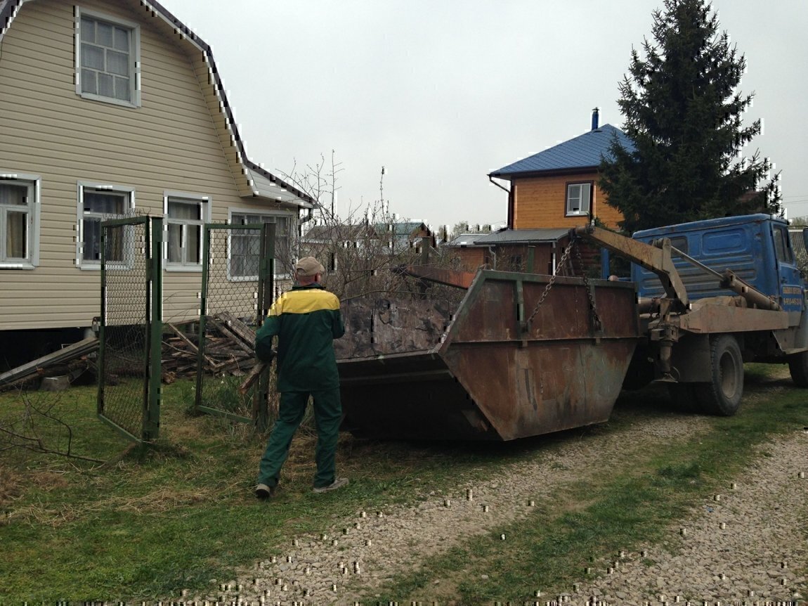 Вывоз мусора и отходов с дачи и участка СНТ в Перми в октябре