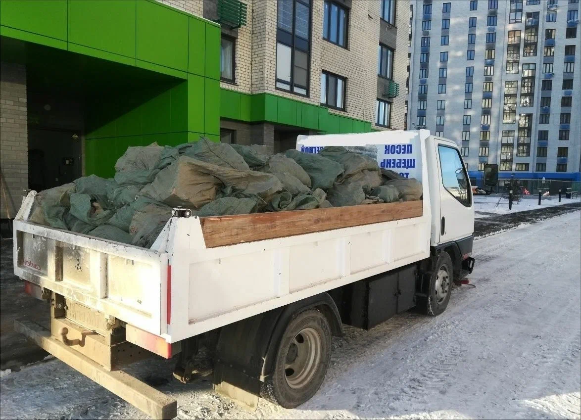 Вывоз мусора грузовым фургоном 3 тонны в Перми — цена от 1446 руб., ПроМусор